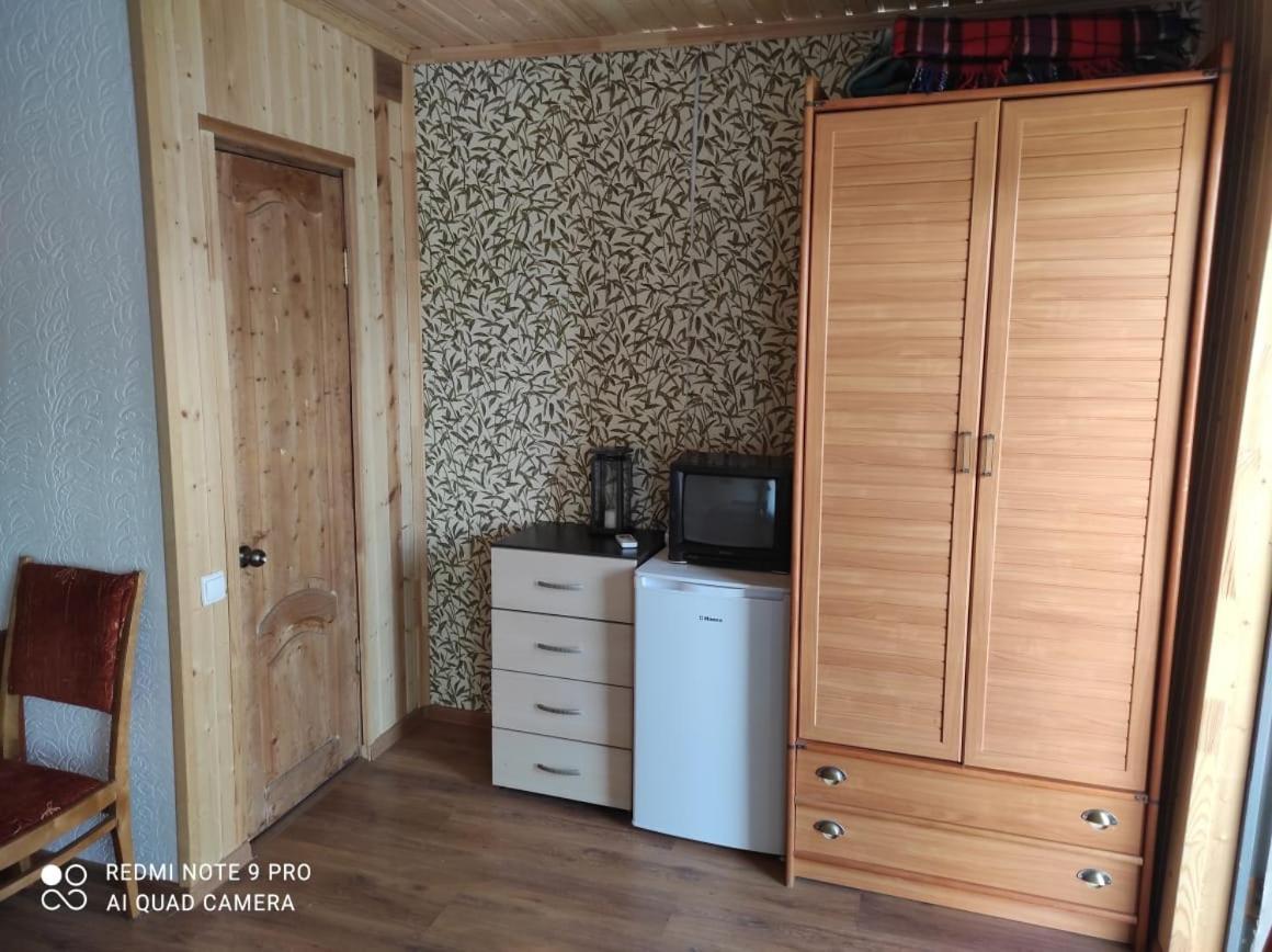 Guest House Semeiniy Ochag Lidzava Bagian luar foto