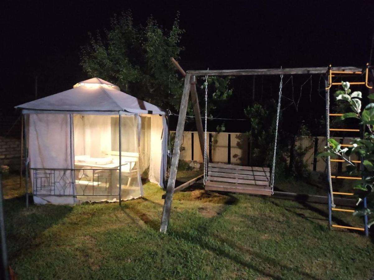 Guest House Semeiniy Ochag Lidzava Bagian luar foto